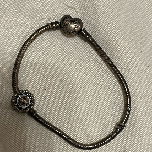Pandora Bracelet - Picture 3 of 3